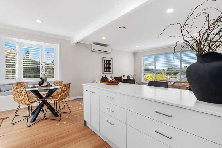 24 Warwick Place Brookfield_6