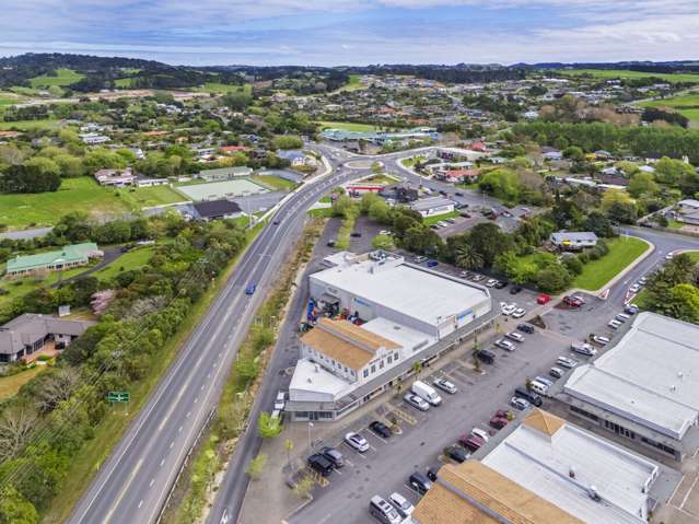 Level 1A & 11D Factory Road Waimauku_1