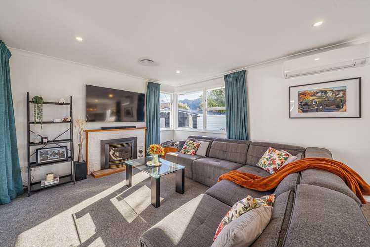 8 Snell Grove_5