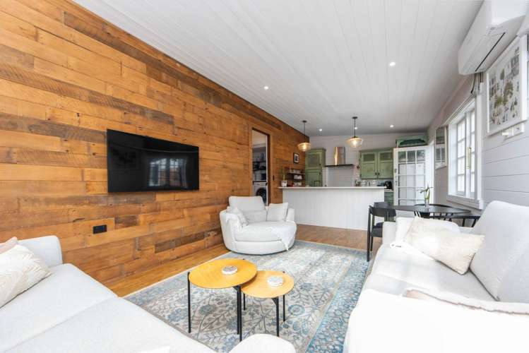 4 Clarks Lane Hobsonville_10