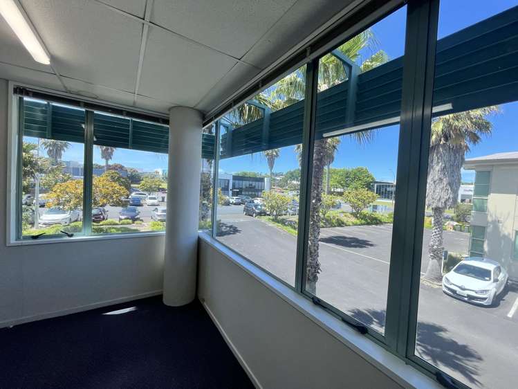 A/4 Te Kea Place Albany_5