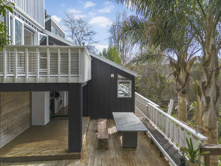8 Awanui Place Welcome Bay_25