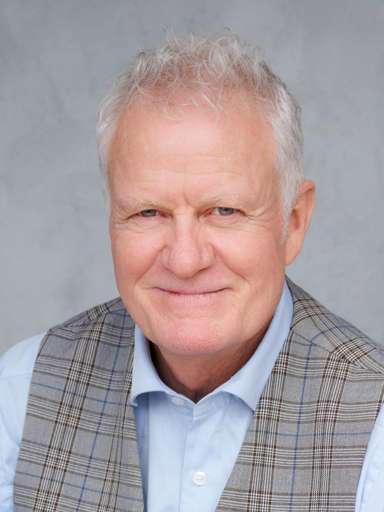 Bruce Manning