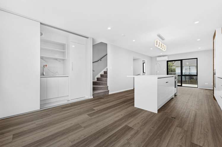 4/24 (Lot 6) Aberfeldy Avenue Highland Park_9