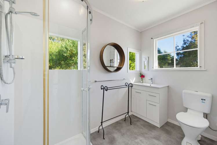 36 Longview Rd Poraiti_25