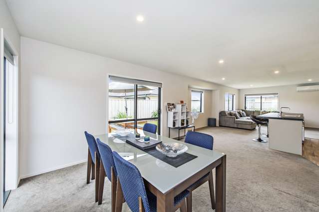 89 Sunline Avenue Lincoln_2