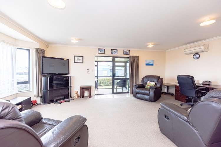 2 Mosston Road Castlecliff_2