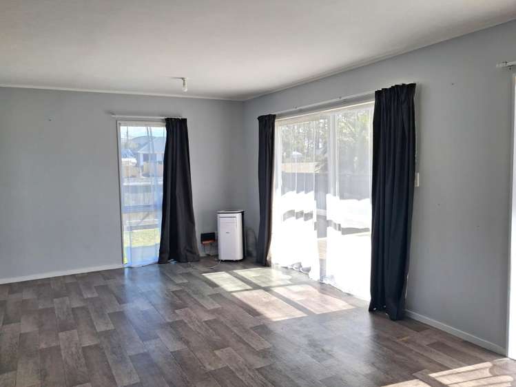 31 Peter Snell Road Ruakākā_6
