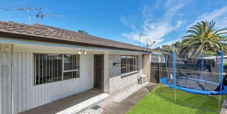 1/48 Latham Avenue Pakuranga_7