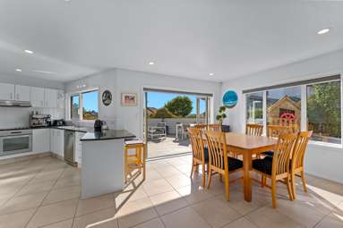 127 Browns Bay Road_2
