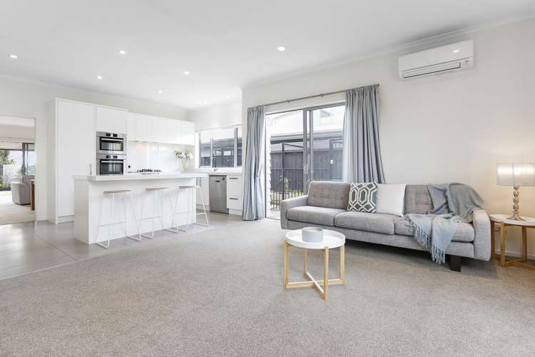 14 Seafort Lane Silverdale_5