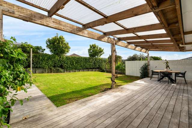 12 Nutsey Avenue Northcote_2