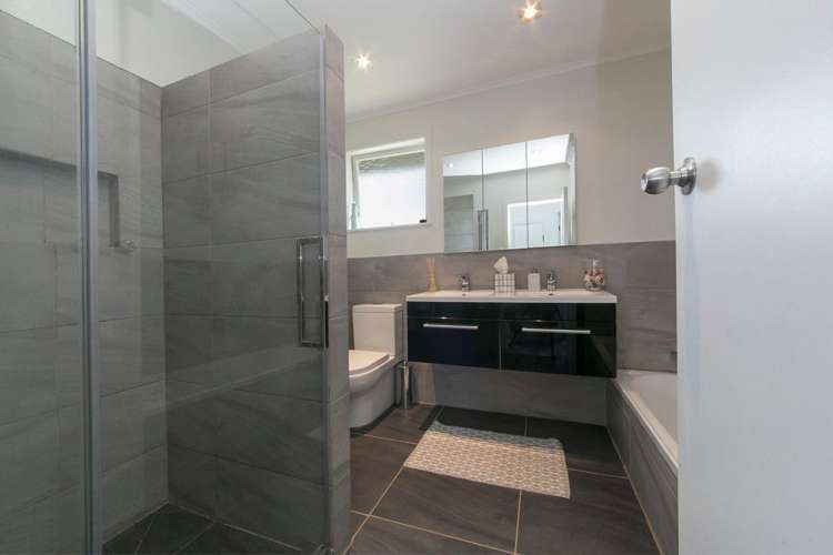 26 Evans Road Glen Eden_12