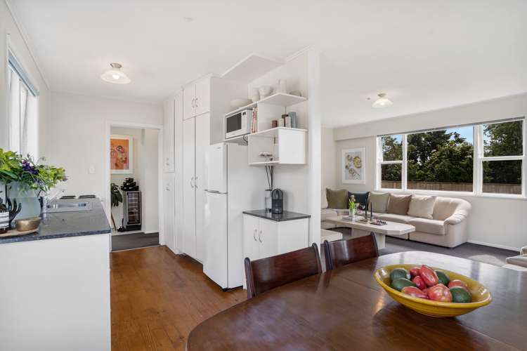 16 Brennan Avenue Te Atatu Peninsula_8