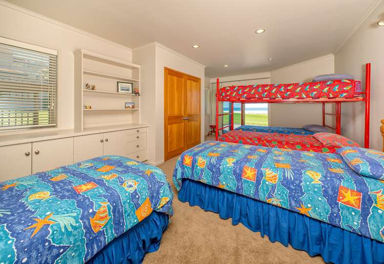 104 Bambury Place Onemana_13