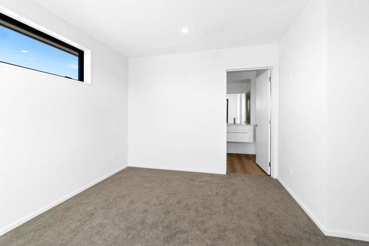 101 Scout Street Rolleston_18