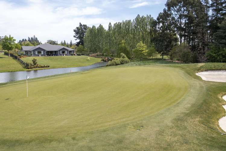 10 Burntwood Lane Pegasus_23