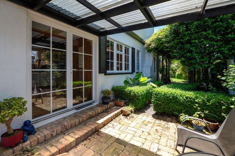 2 Pretoria Street Victoria_16