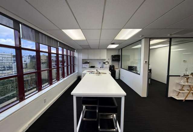 136 Broadway Newmarket_3