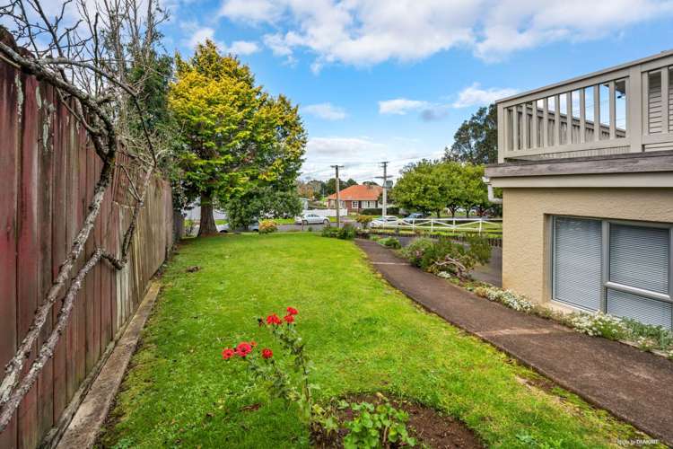 12 Boyd Avenue Royal Oak_10