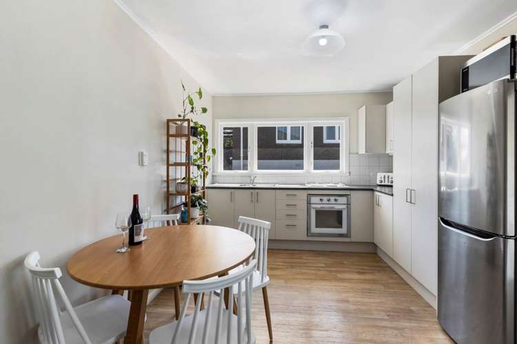 1/177 Edmonton Road Te Atatu South_6