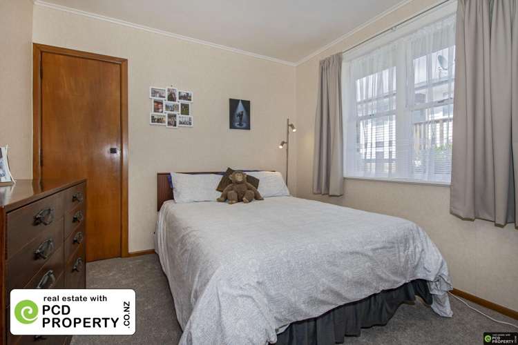 2 Sussex Place Kamo_13