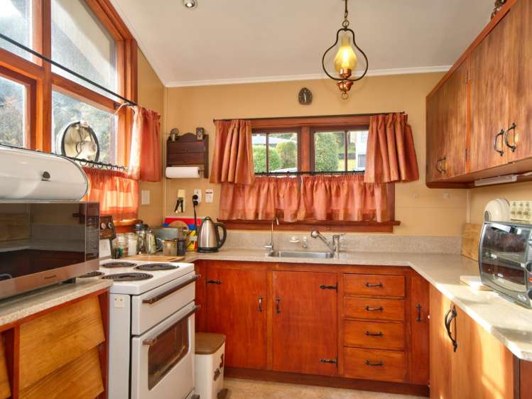 118 Hallenstein Street Queenstown_7