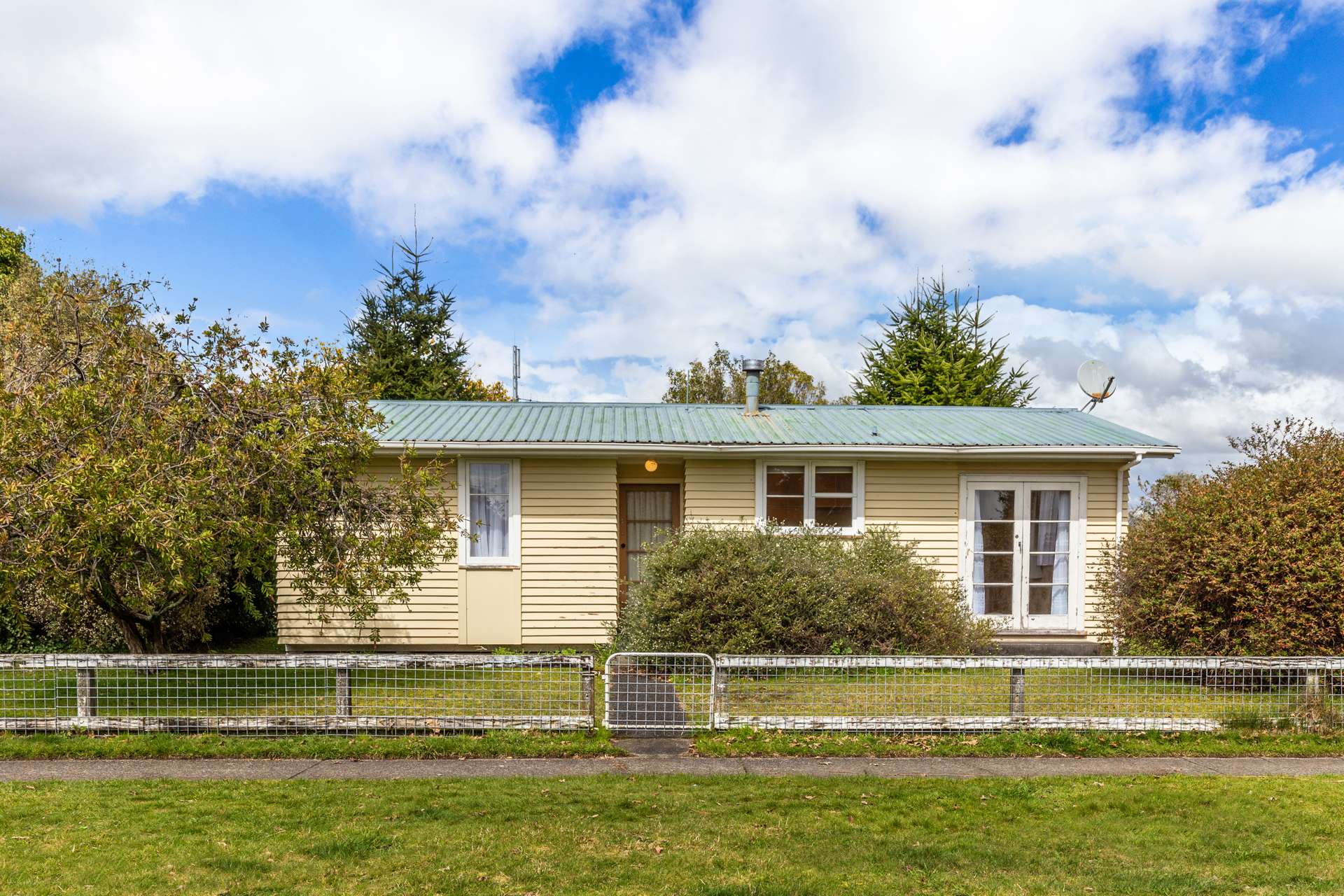 41 Te Rangitautahanga Road Turangi_0