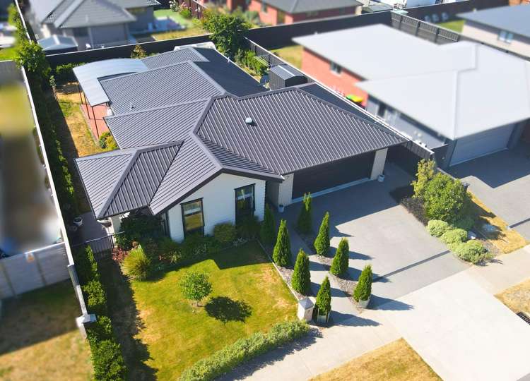 7 Helicon Street Pegasus_18