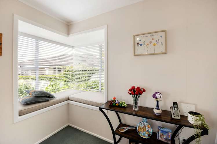 69 Poaka Avenue Dinsdale_11