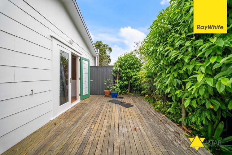 27 Tahi Terrace Glen Eden_16