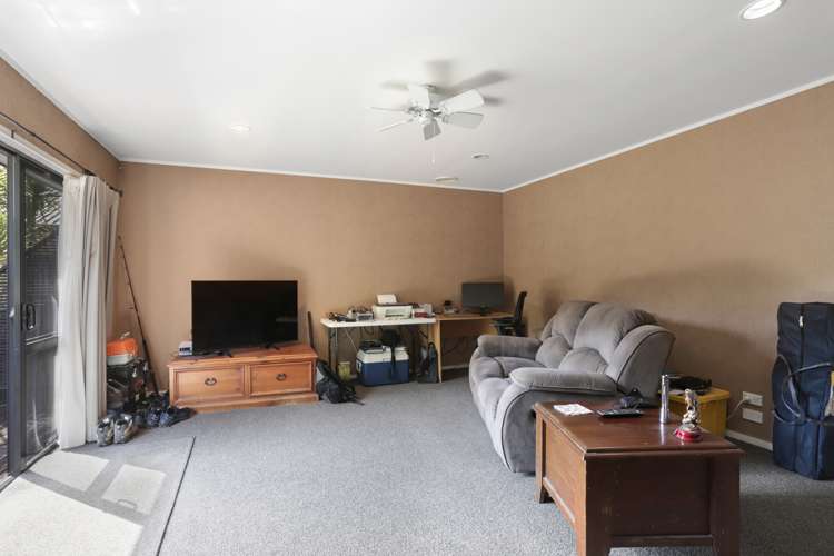 68 Bethells Road Waitakere_18