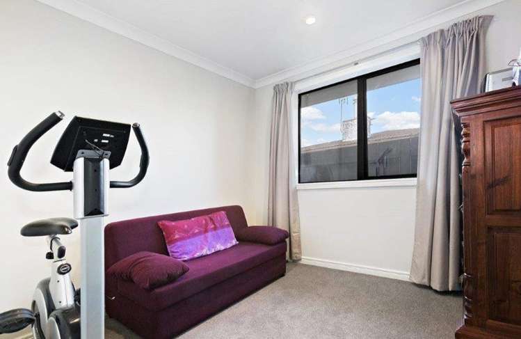 32 Laurie Avenue Papakura_9