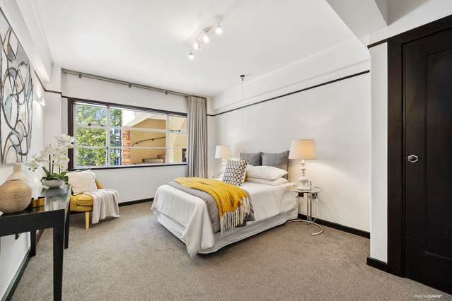 2/3 Eden Crescent City Centre_2