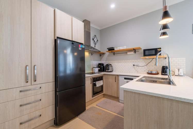 22 Beatty Street Strathern_14