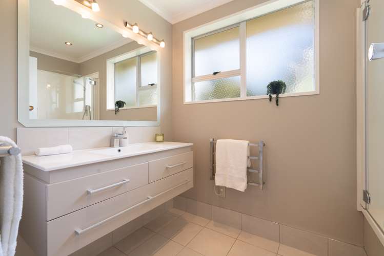 14 Tweed Street Mosgiel_11