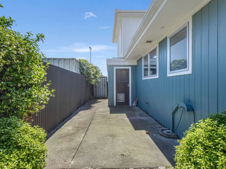 3/11 Chester Street Taradale_16