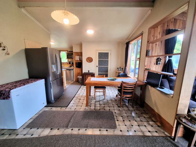 25 Castle Street Riverton_6