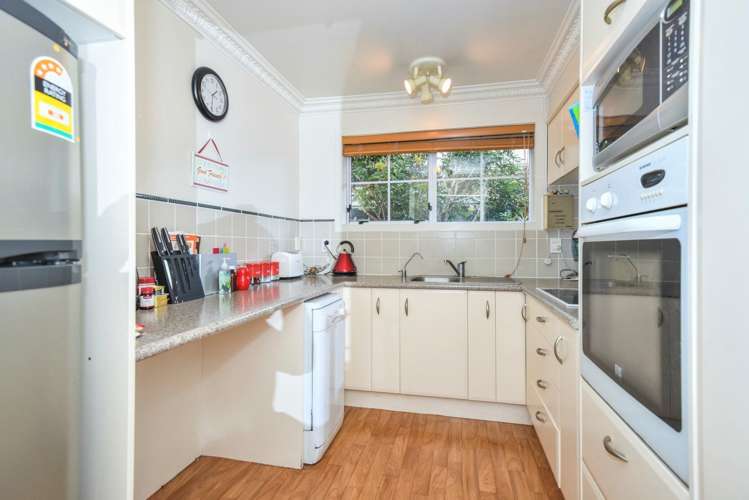 2/13 Turama Road Royal Oak_7