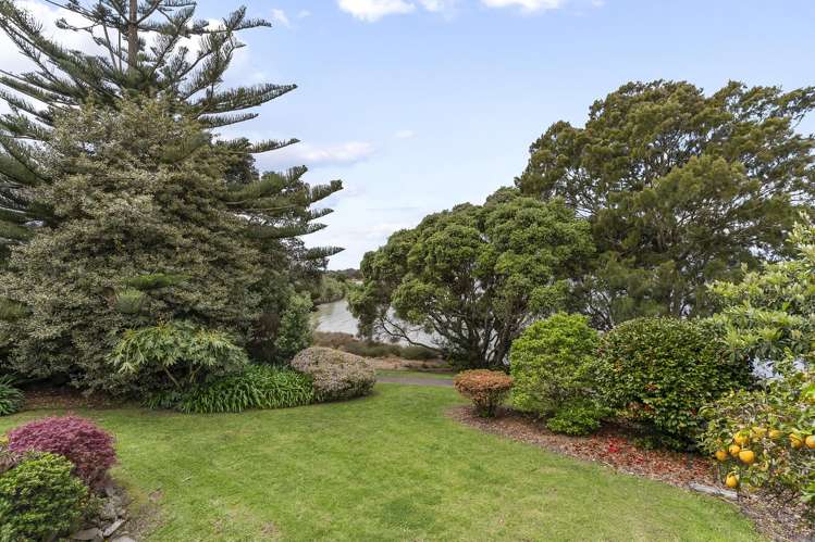 48 Carnoustie Drive Wattle Downs_21