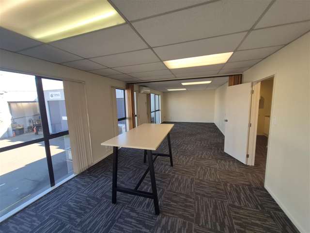 e/5 Tenahaun Place Wigram_4