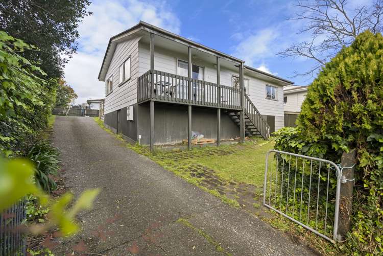 86 Finlayson Avenue Clendon Park_16