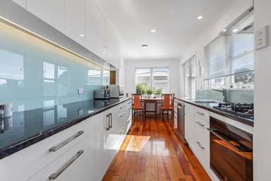 8 Simmonds Grove_2