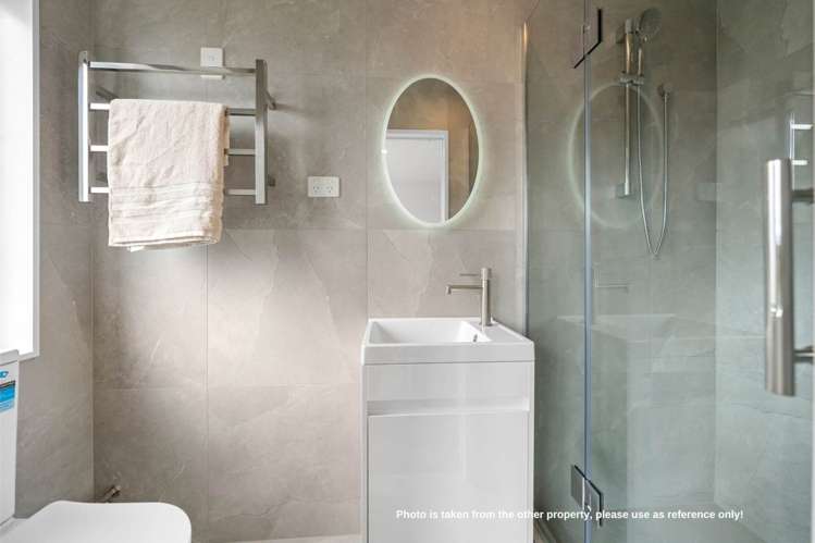 8/9 Coral Crescent Panmure_10