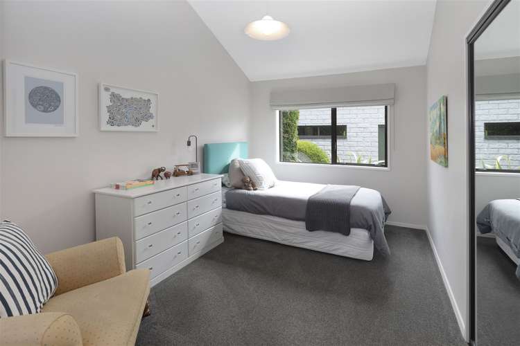 464 Avonhead Road Avonhead_12