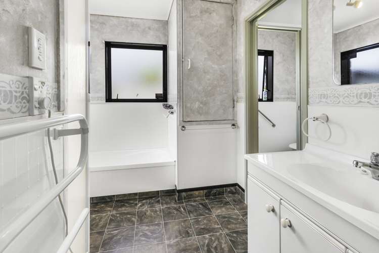 34 Admiral Crescent Flagstaff_12