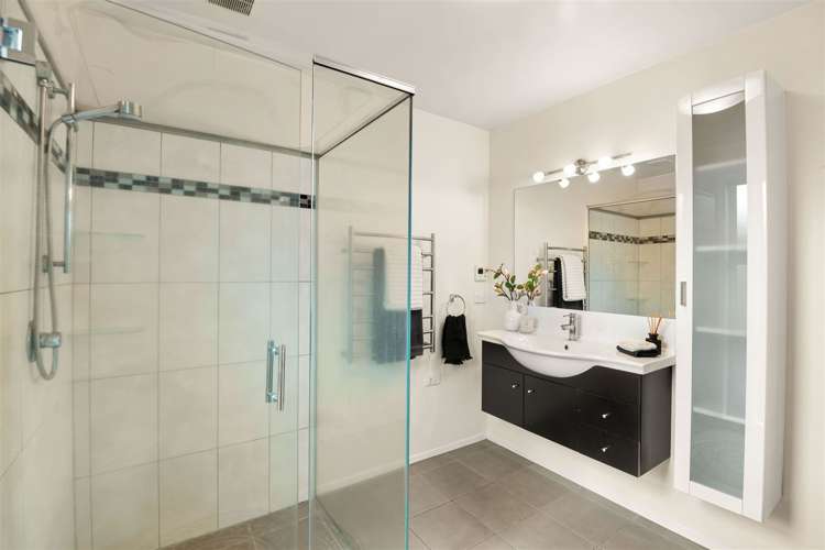 8 Springwater Avenue Northwood_19