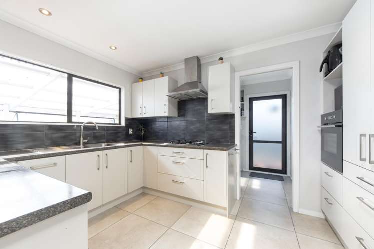 121 Godley Road Green Bay_11