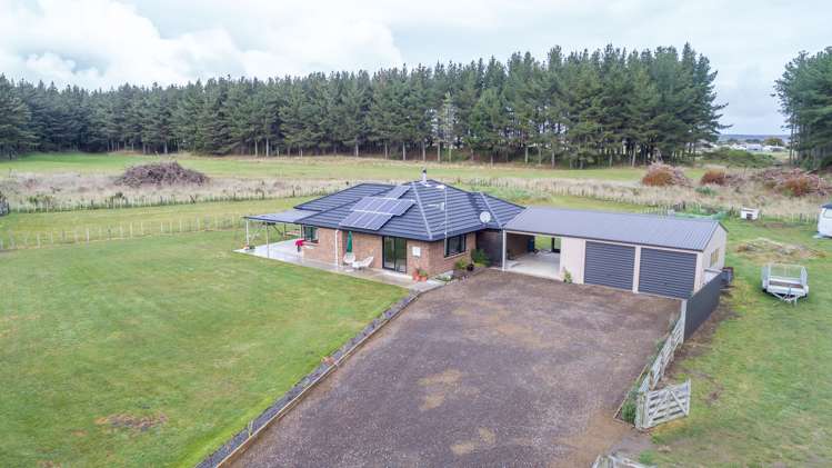 127 Palmer Road Foxton Beach_17