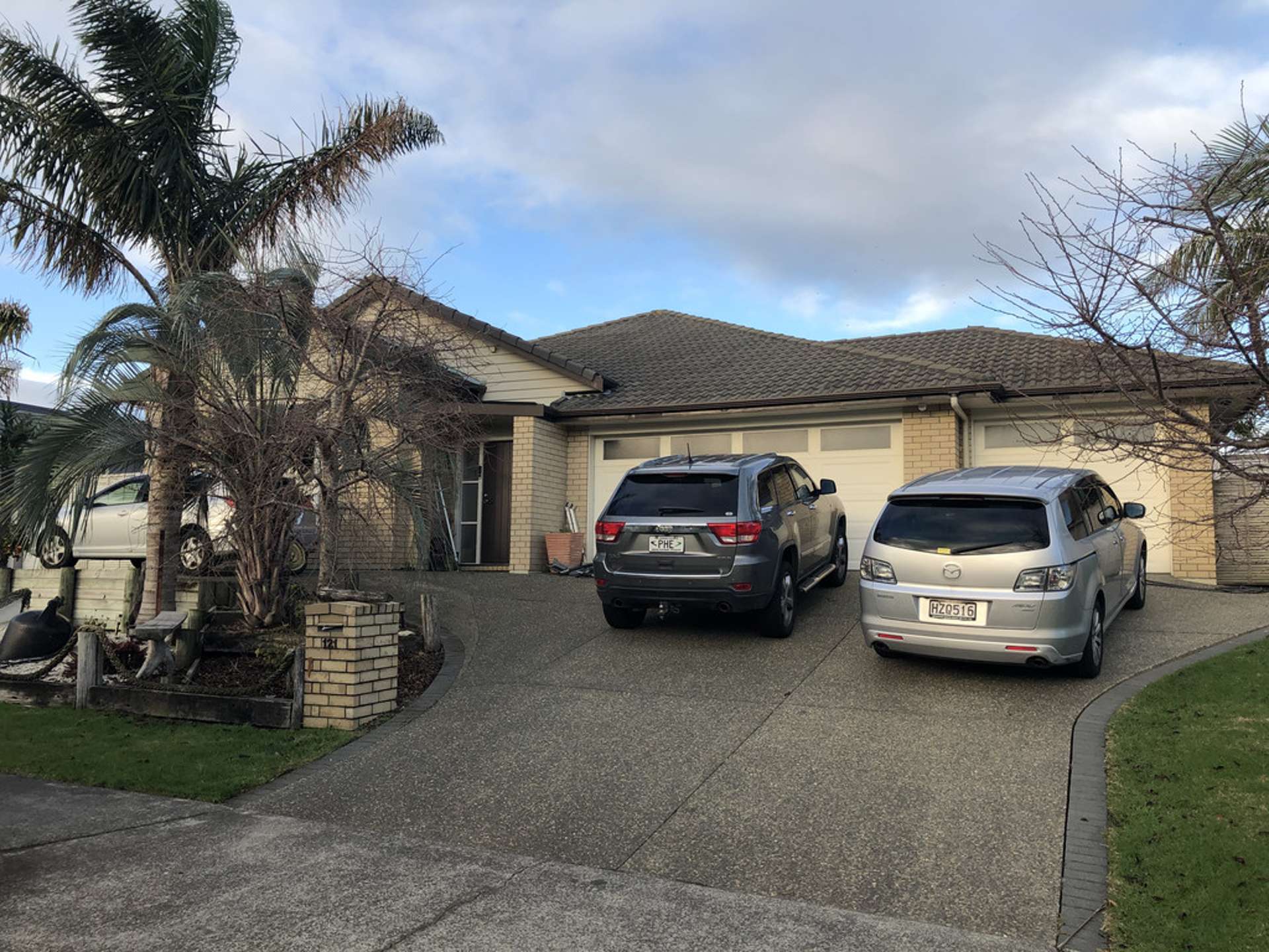 121 Pine Harbour Parade Beachlands_0